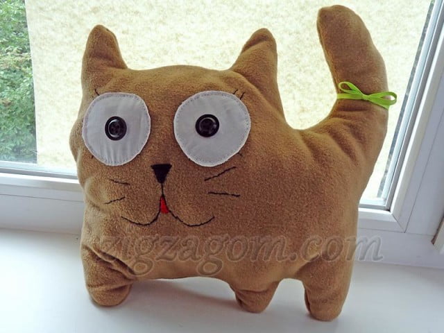 Декоративная подушка "Кот" своими руками