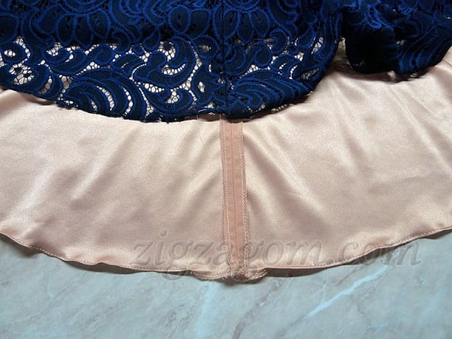  Припуски на швы на лицевой стороне юбки из подкладочной ткани могут быть видны, если юбка из основной ткани немного поднимется