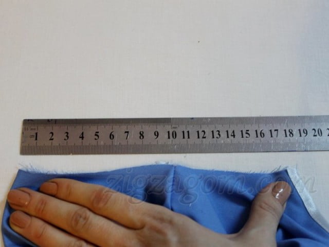 Измеряем длину горловины